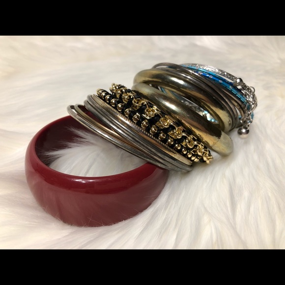 🥂Almost 20 PCS BRACELETS🥂 - Picture 7 of 8